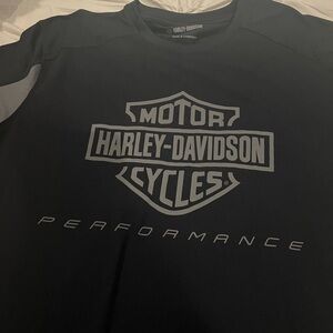 Harley Davidson men’s new black short sleeve with dark gray accent on sleeves